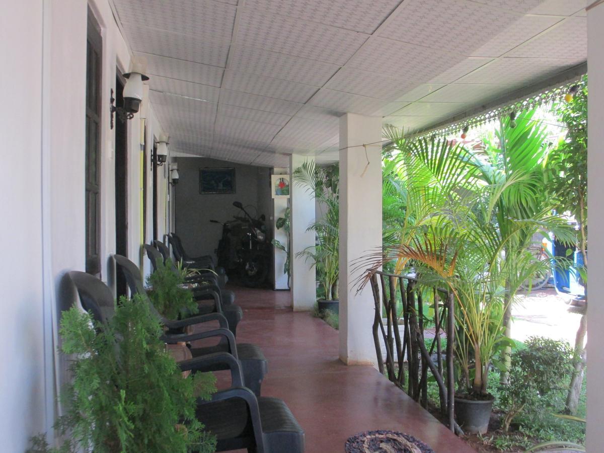 Uppuveli Beach House Trincomalee Eksteriør bilde
