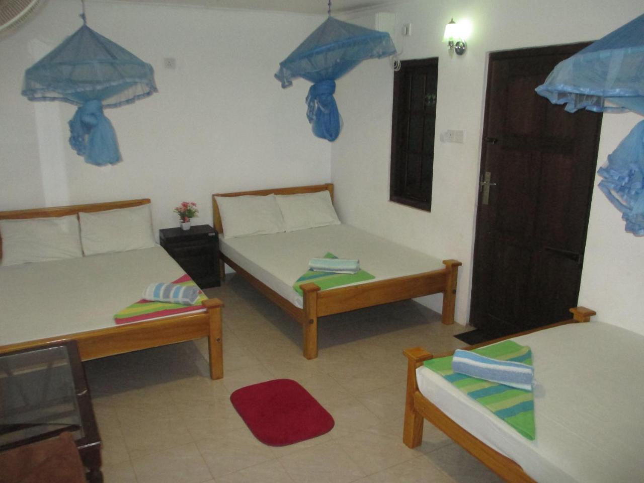Uppuveli Beach House Trincomalee Eksteriør bilde