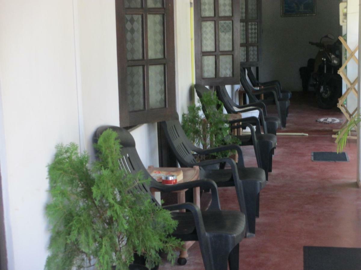 Uppuveli Beach House Trincomalee Eksteriør bilde