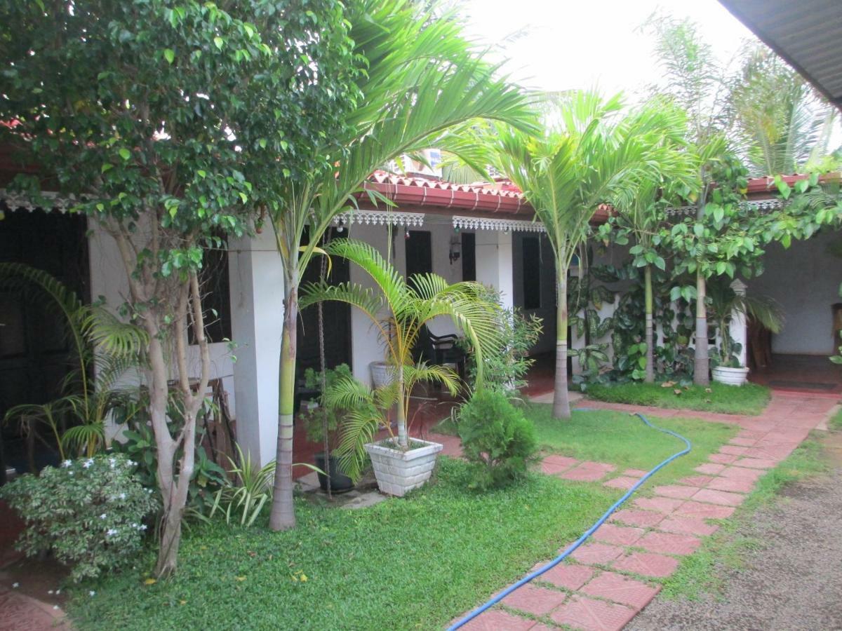 Uppuveli Beach House Trincomalee Eksteriør bilde